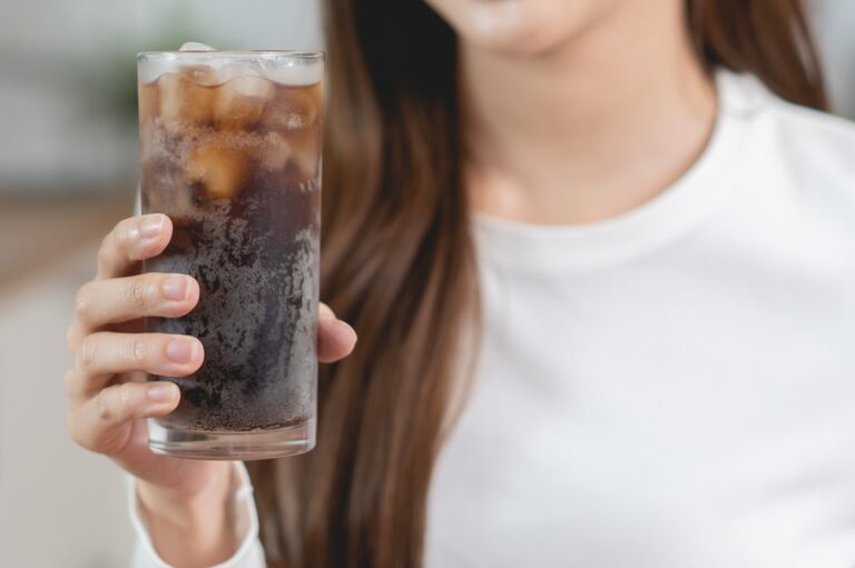 Is Diet Soda Really the Healthier Choice? What Science Says