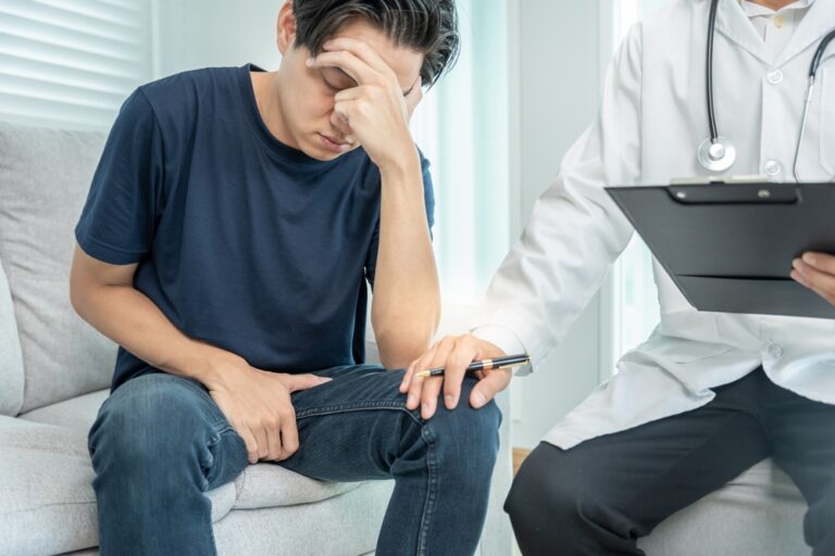 10 Headache Symptoms You Should Never Ignore