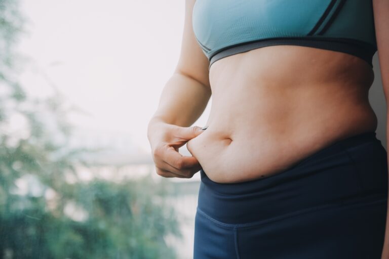 New Study: This Type of Exercise Leads to Healthier Belly Fat in Overweight Individuals