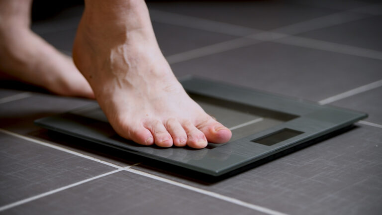 Scientists find method to lose weight while protecting bones