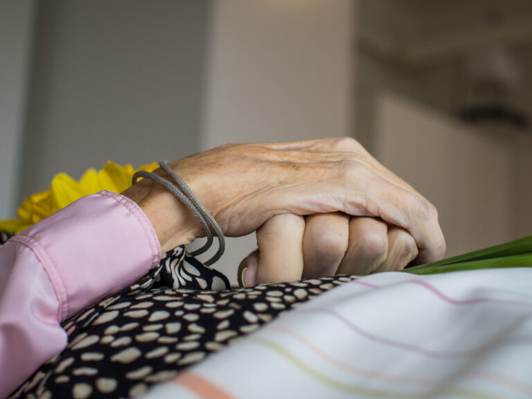 This One Sound Tells Doctors That Death Is Imminent