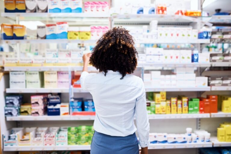 Experts urge caution as hot weather impacts popular medicines