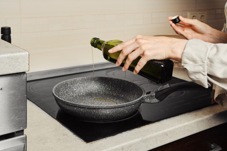 How to keep your olive oil fresh for longer