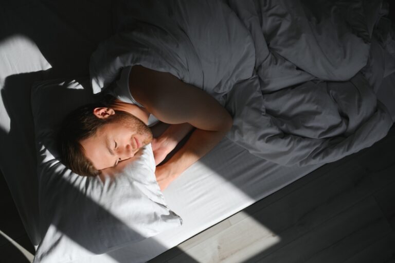 They Only Slept 4 Hours for 3 Nights – What Scientists Found Was Shocking