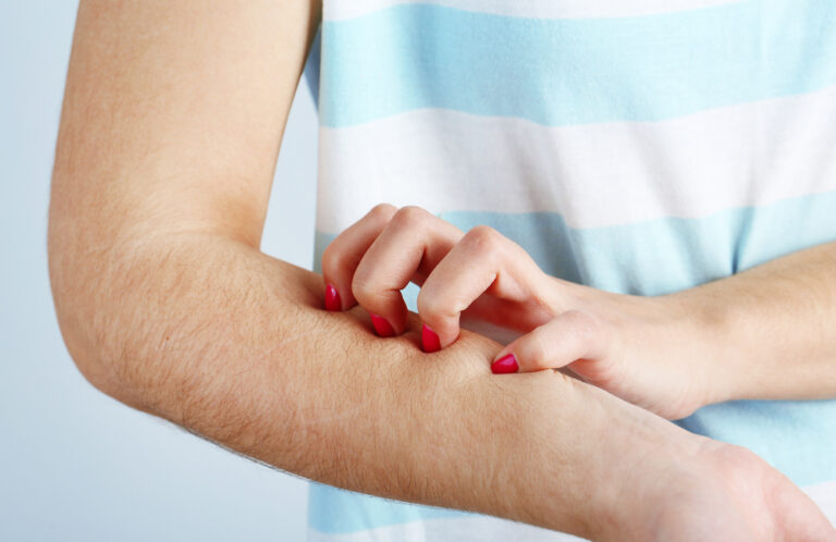 She Suffered 6 Years of Arm Pain — What the Doctor Found Inside Will Shock You