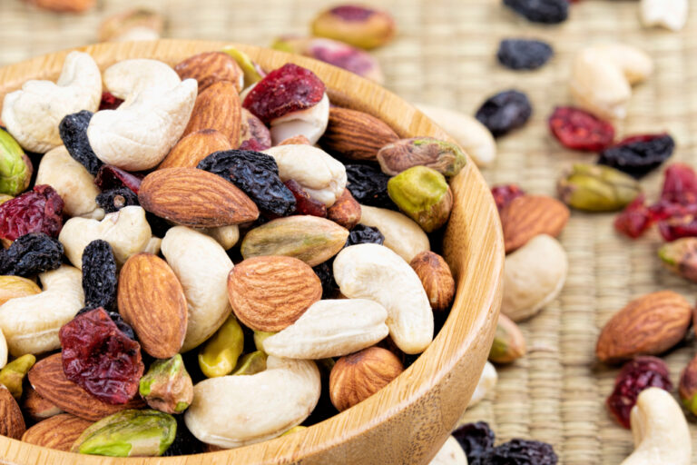 These are the best nuts for the heart, brain and digestion