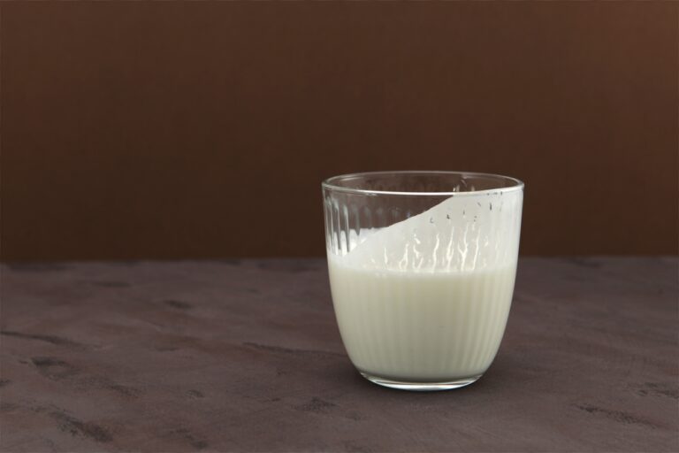 How kefir can affect your body if you drink it every day