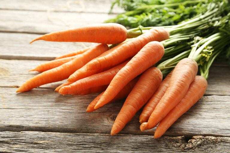 How carrots can affect your body if you eat them every day
