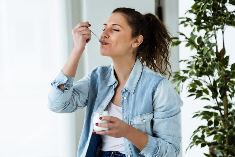 How yogurt can affect your body if you eat them every day