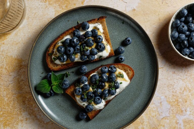 How blueberries can affect your blood pressure if you eat them regularly