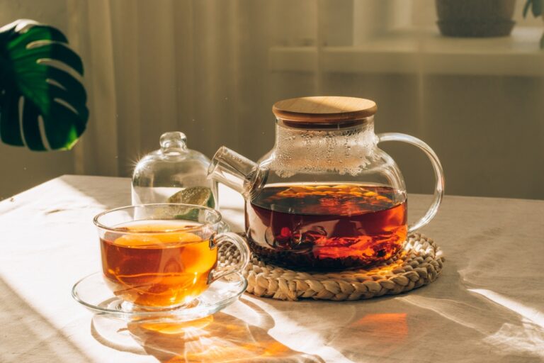 Tea varieties that may support a reduction in abdominal fat