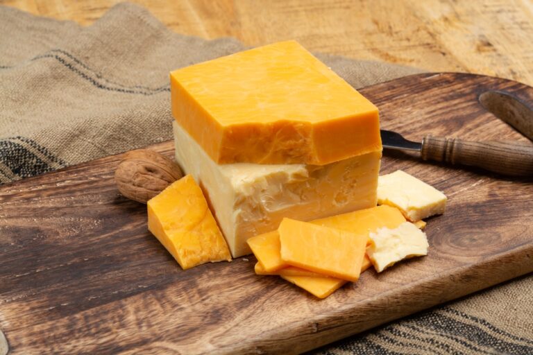 Seven infected with E. coli – raw cheddar under investigation