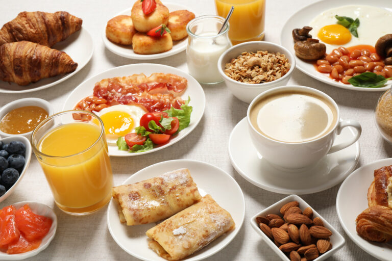 Breakfast foods dietitians say you should avoid