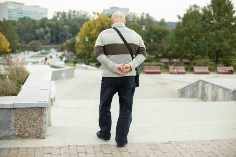 Skip the gym and walk your way to weight loss after 60