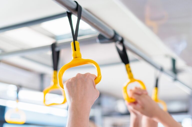 Simple ways to make your commute less stressful
