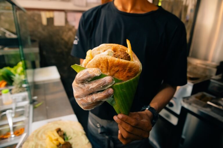 Study of 1.8 million people finds both lower and higher cancer risk depending on diet