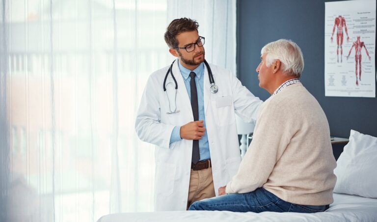 These persistent symptoms may be early signs of cancer