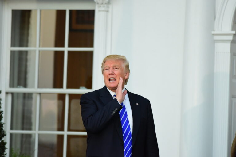 36 experts agree: Trump’s mental state makes him unfit for the presidency