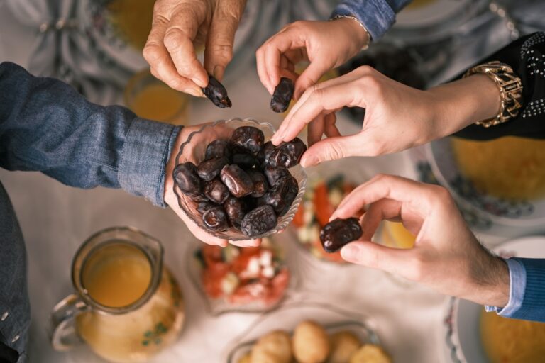 This happens to the body if you eat 2 dates a day