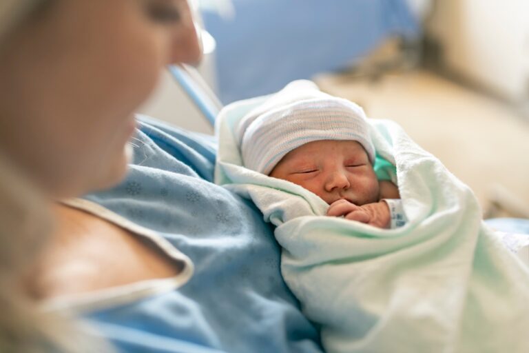 New mothers often neglect their own meals, study finds