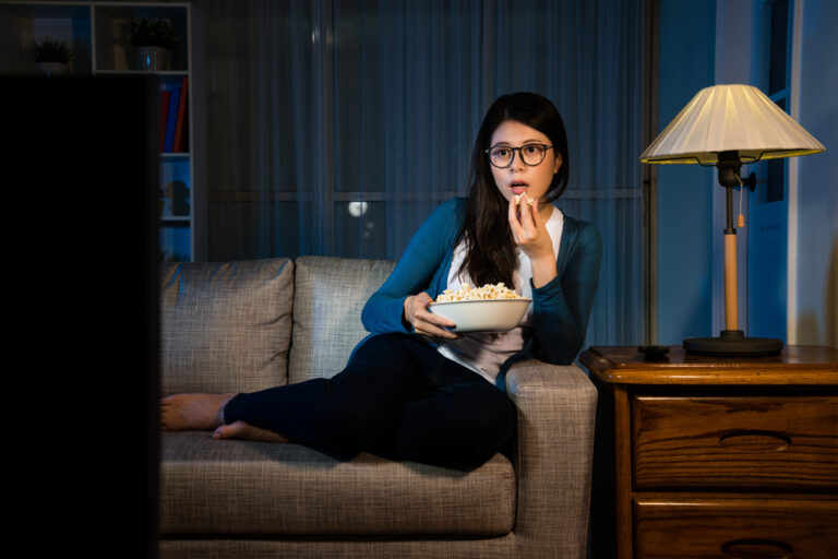Are you eating late? Here’s what it does to your blood sugar