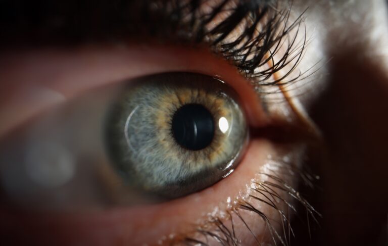 These diseases can be revealed through your eyes