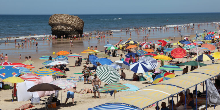 These groups face a higher risk when swimming in warm sea water